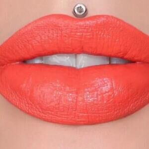 JEFFREE STAR COSMETICS NIB VELVET TRAP Lipstick PRICK Bright Coral Orange